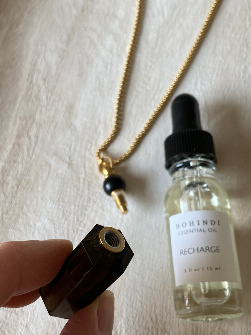 RECHARGE - ESSENTIAL OIL SMOKY QUARTZ VIAL NECKLACE