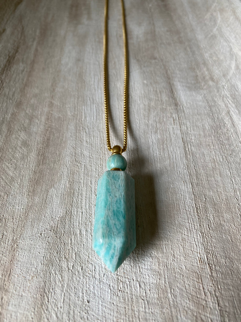 TRANQUILITY - ESSENTIAL OIL VIAL NECKLACE