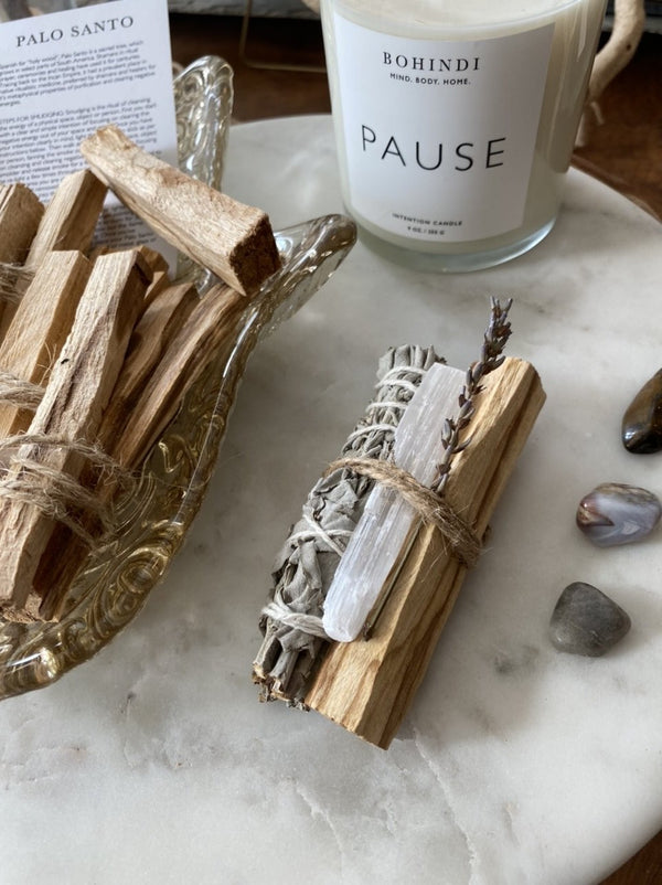 ENERGY CLEANSING BUNDLE | sage. palo santo. selenite.